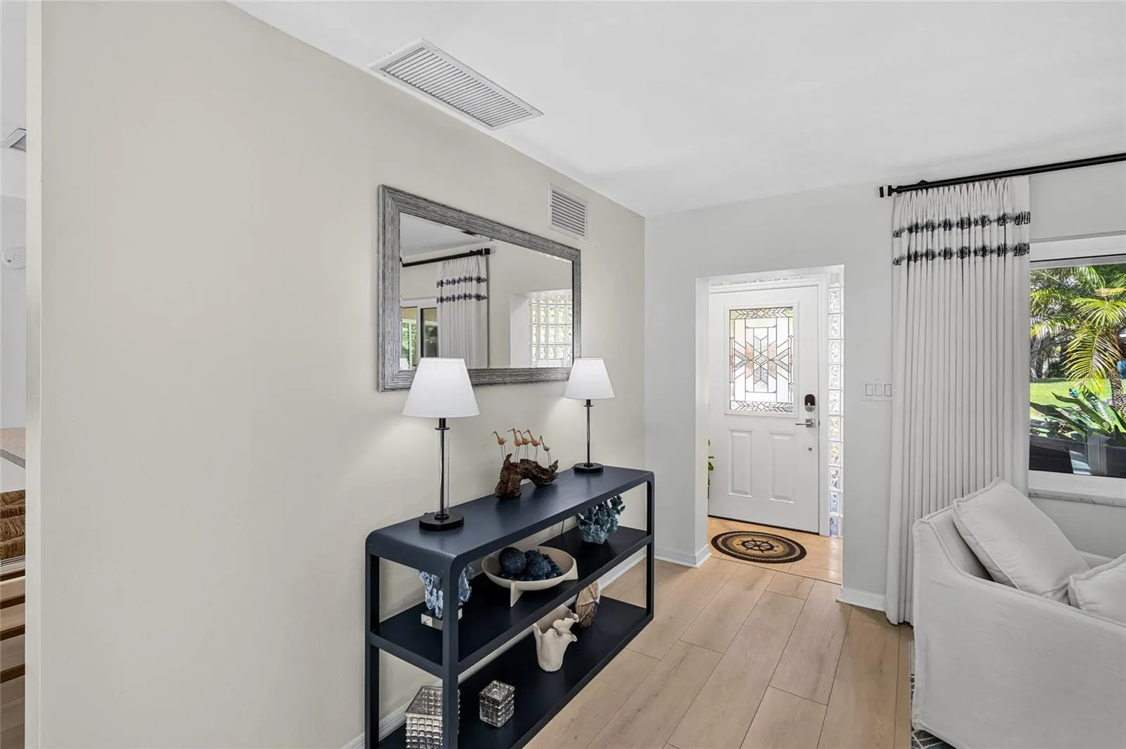 Foyer Entry.