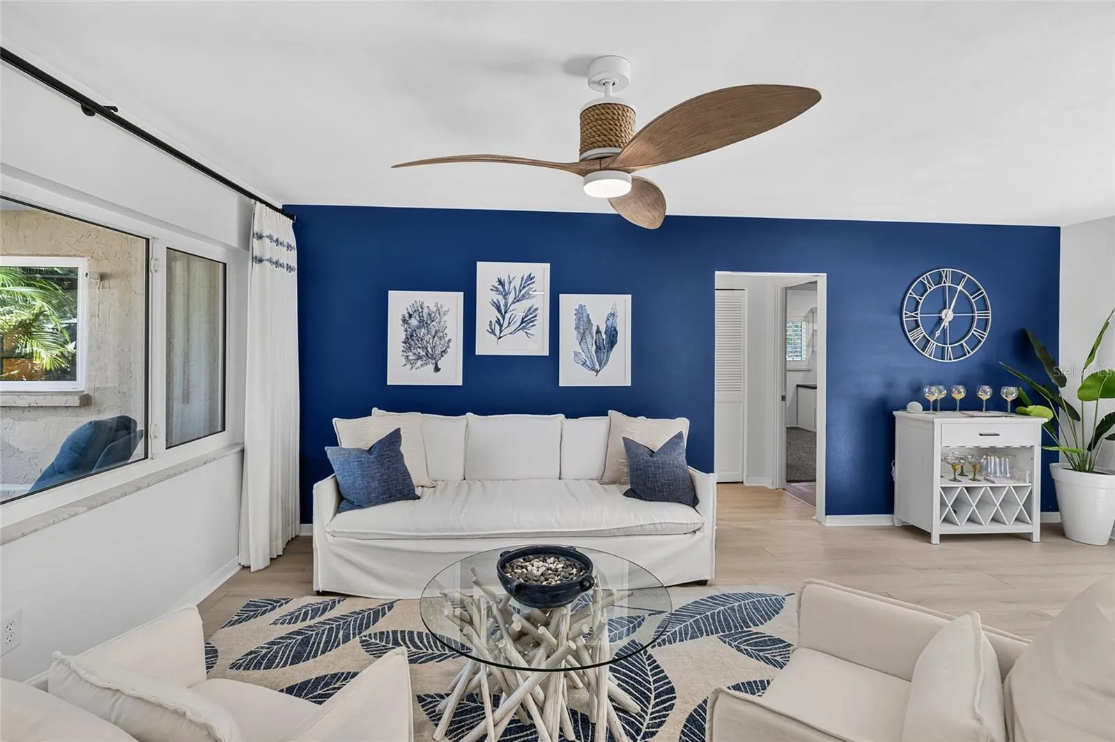 Living Room Blue Accent Wall, with an easy flow for everyday living and entertaining.