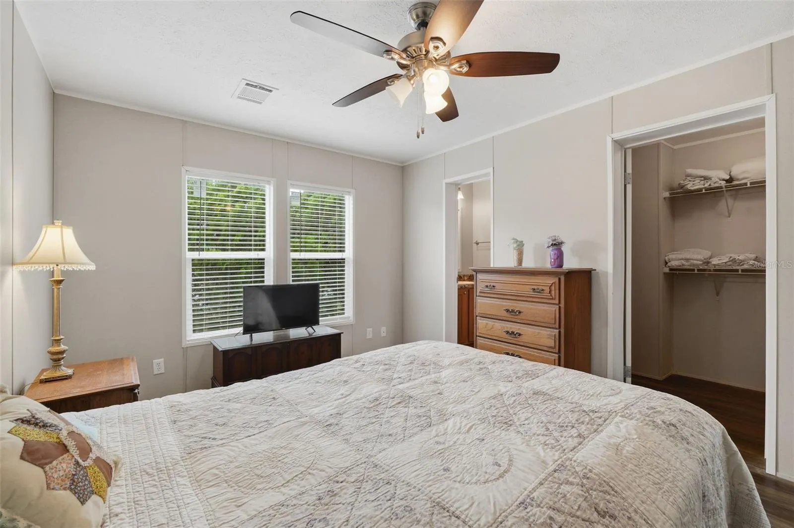 Primary suite