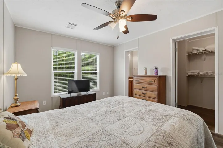 Primary suite