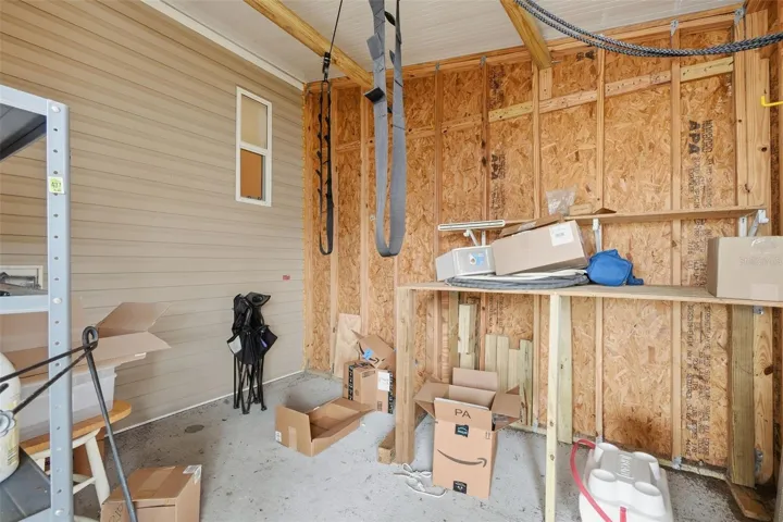 Storage/work area