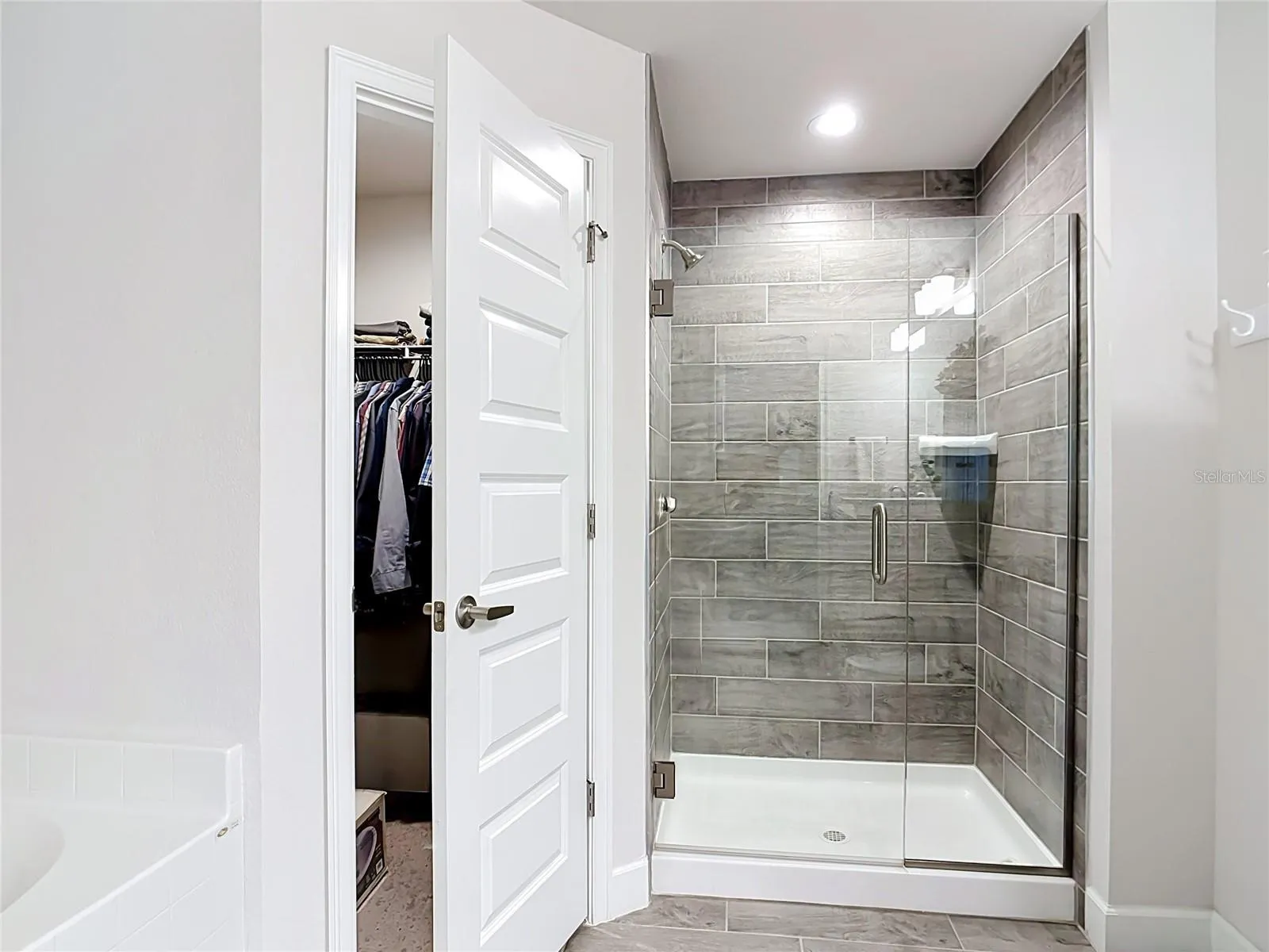 MASTER BATHROOM/SHOWER/CLOSET