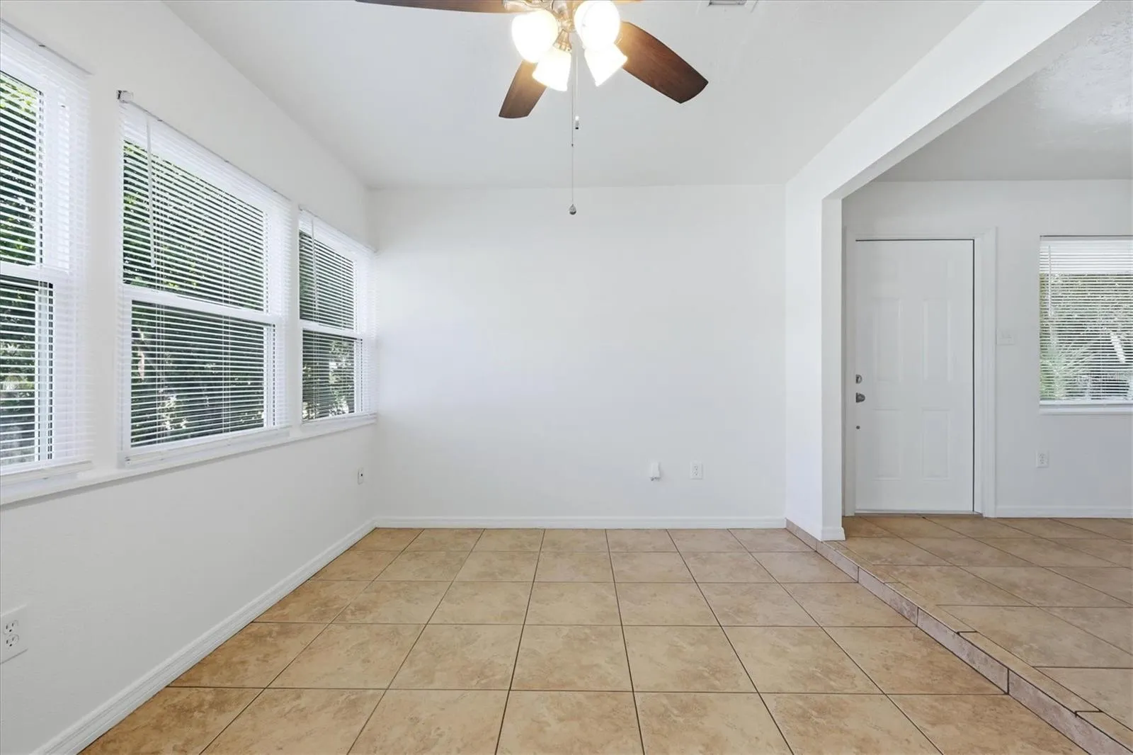 Dining room.