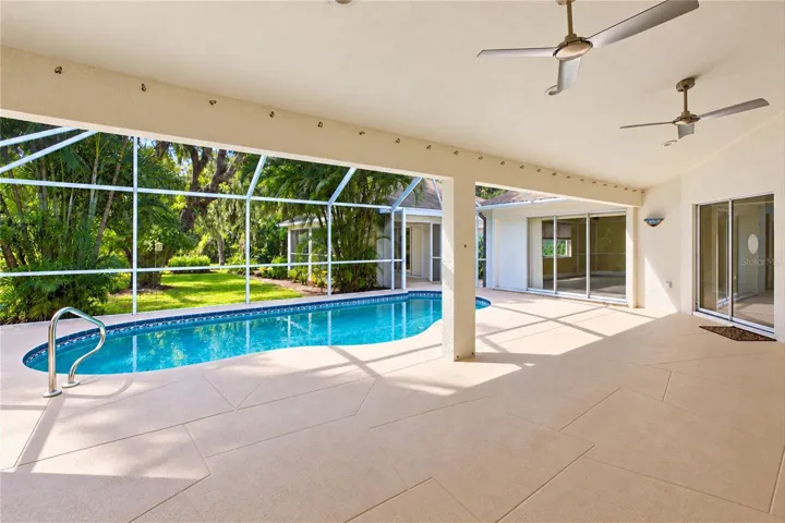 Extra Large Covered Lanai