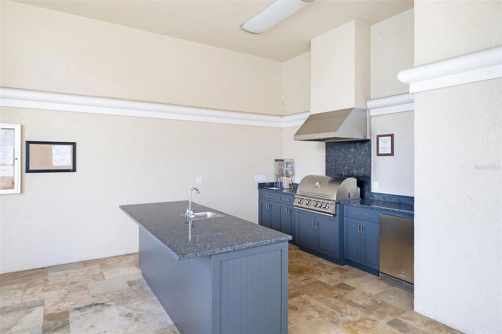 Summer Kitchen at Pool.