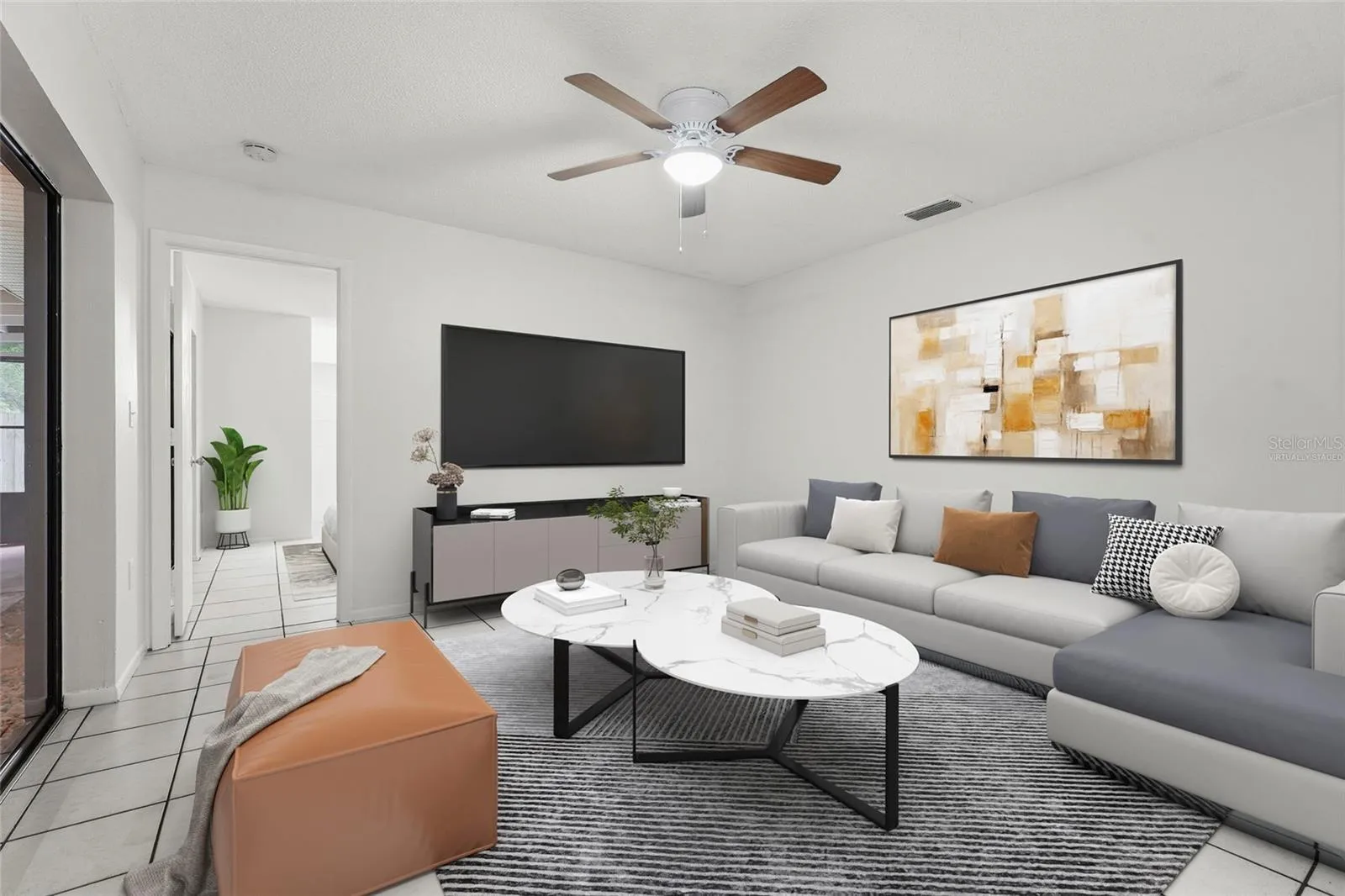 Unit 4749 - virtually staged