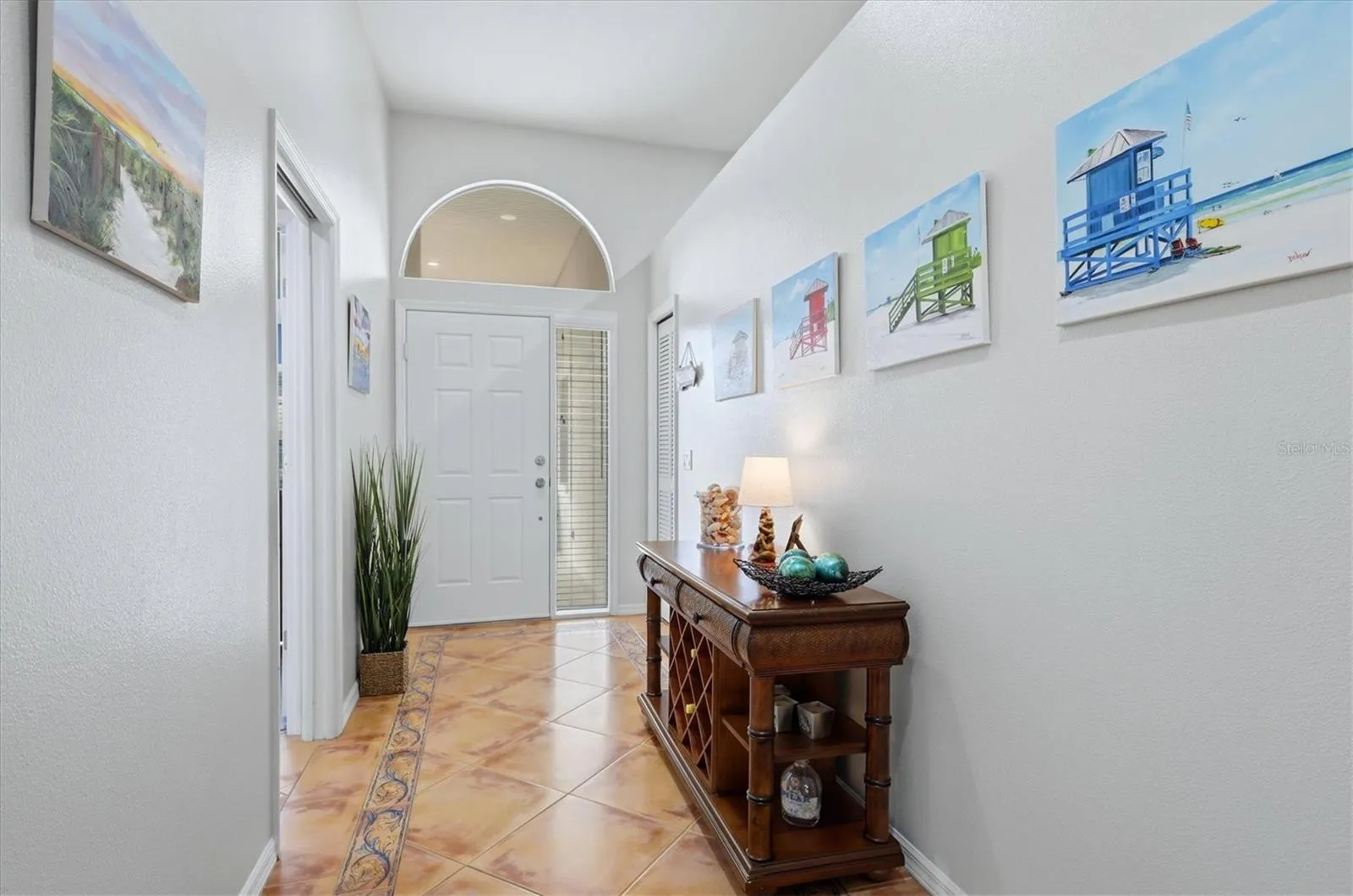 Entry way
