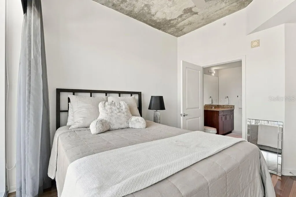 Room 2