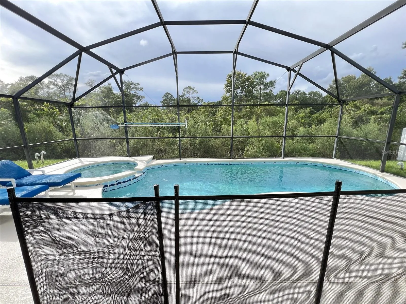 Safety Fence &amp; Pool Screen Enclosure