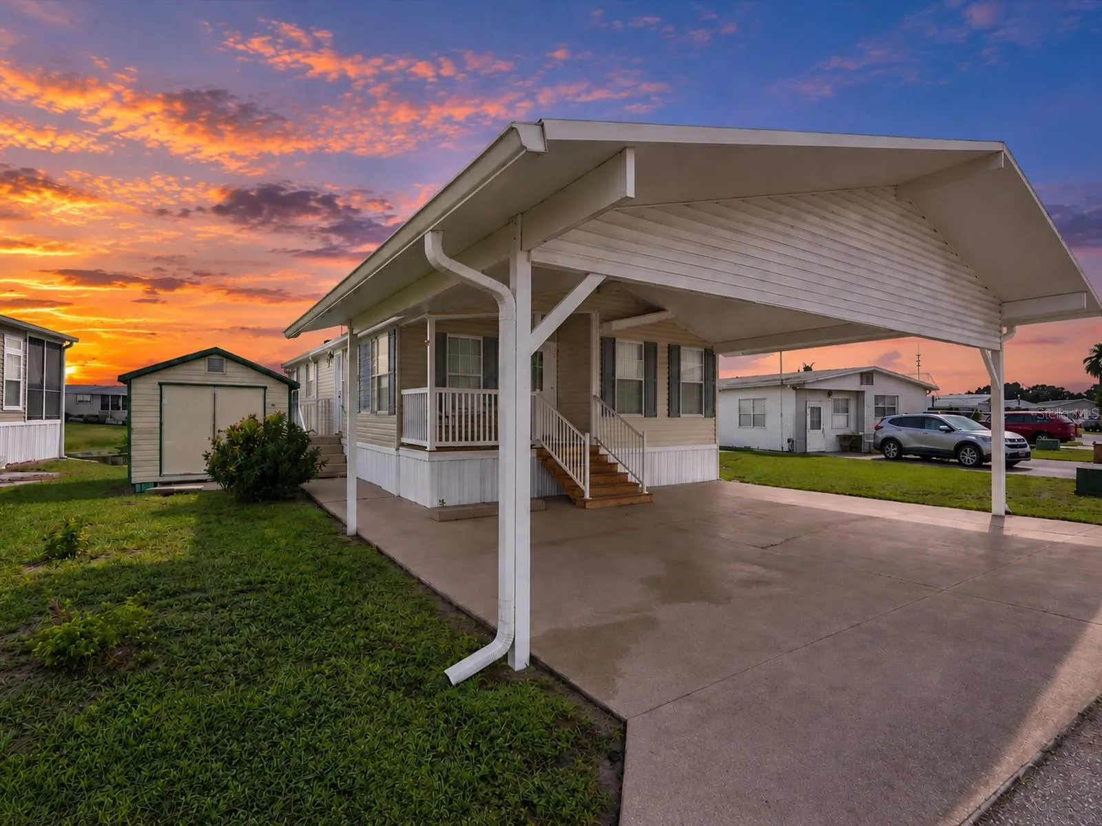 Virtual Twilight - The Sunrise at your new home!