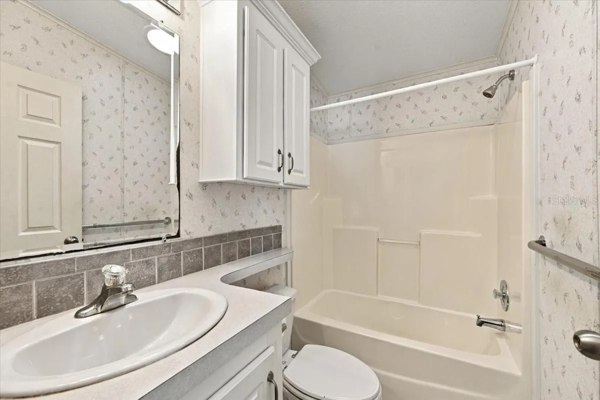 Guest Bathroom