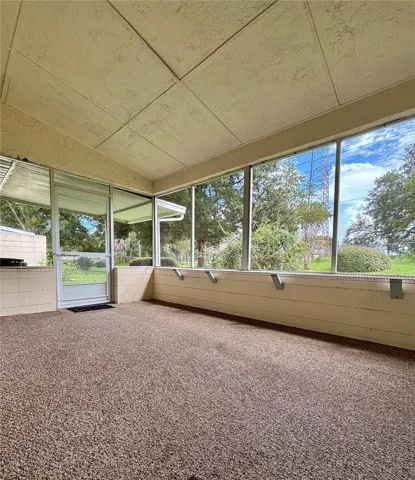 Screened in Back Porch