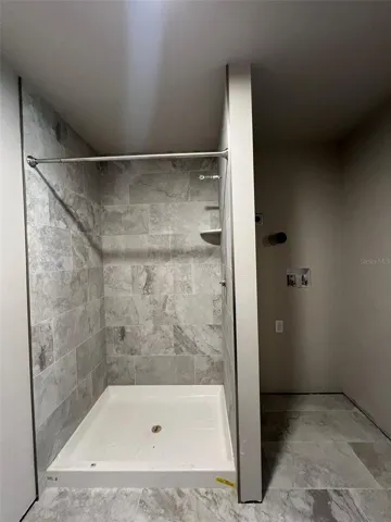 Bath & Laundry