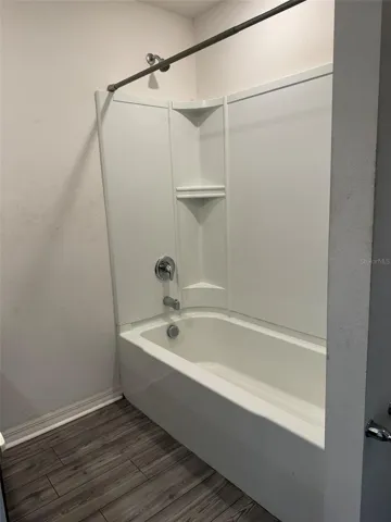 Jack and Jill Bathroom Upstairs