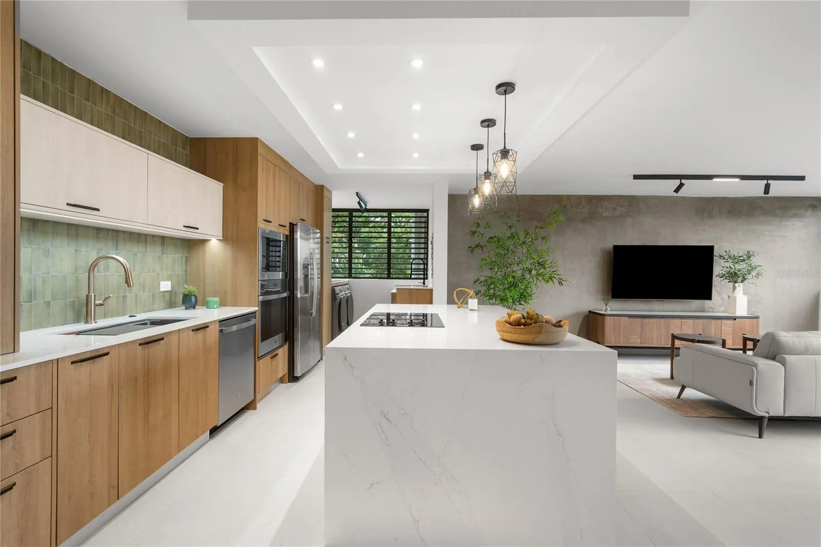 Mansiones de Garden Hills 3J | Kitchen