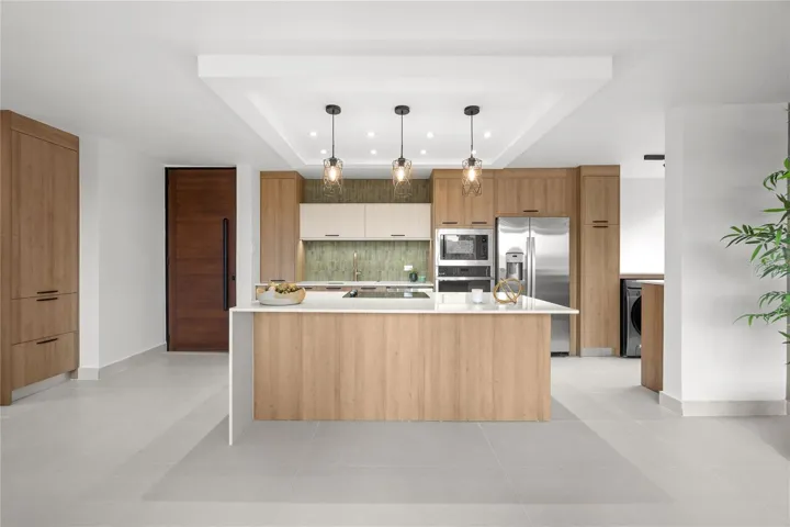 Mansiones de Garden Hills 3J | Kitchen
