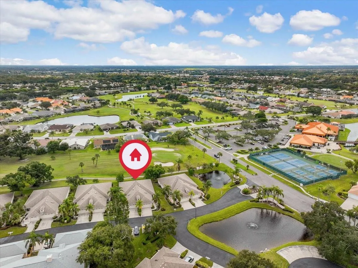 Close proximity to tennis/pickleball courts, clubhouse &amp; pro shop