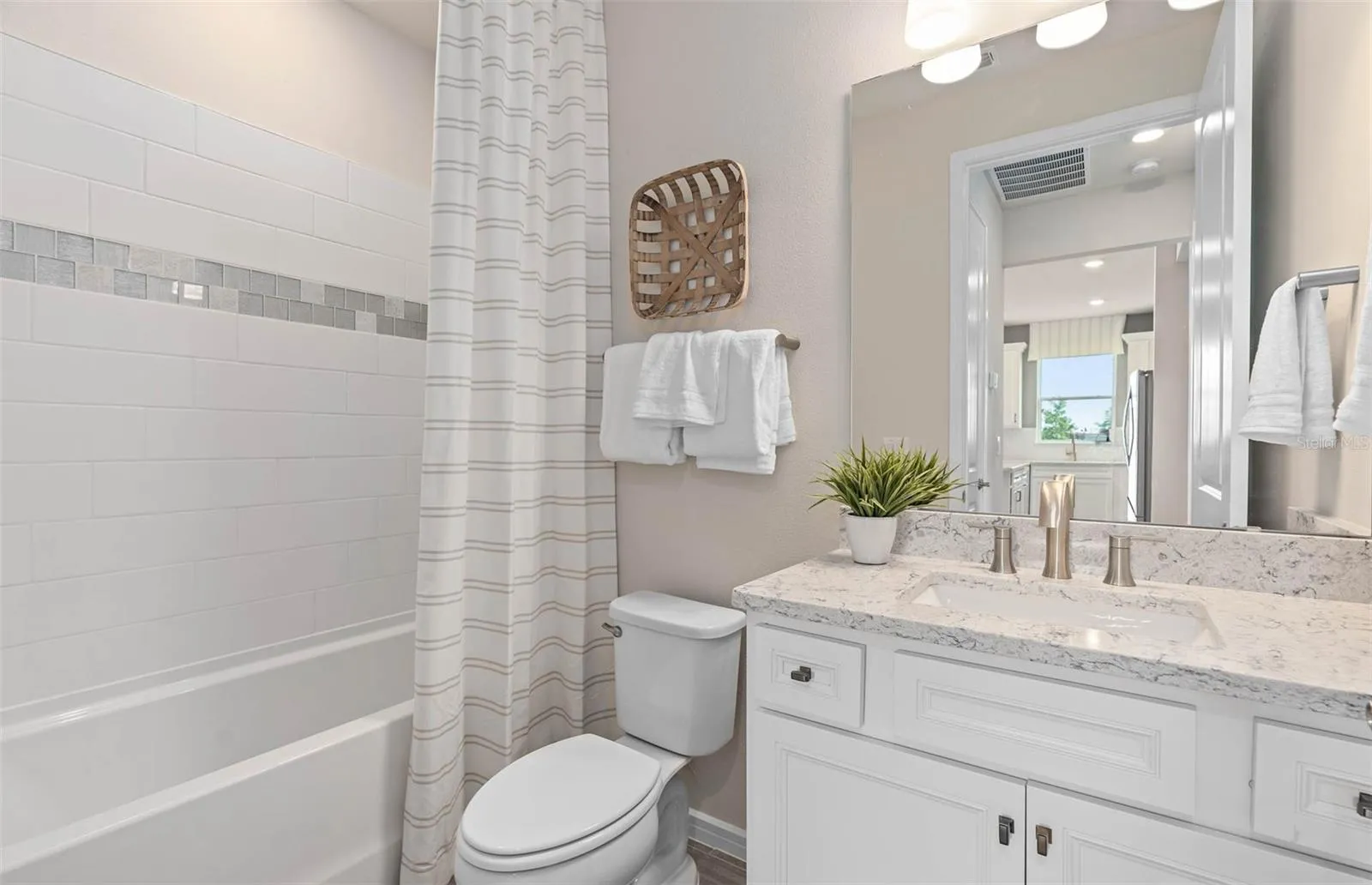 Model Home Design Only. Pictures and furnishings are for illustrative purposes only. Elevations, colors and options may vary. Furniture is for model home staging only.?