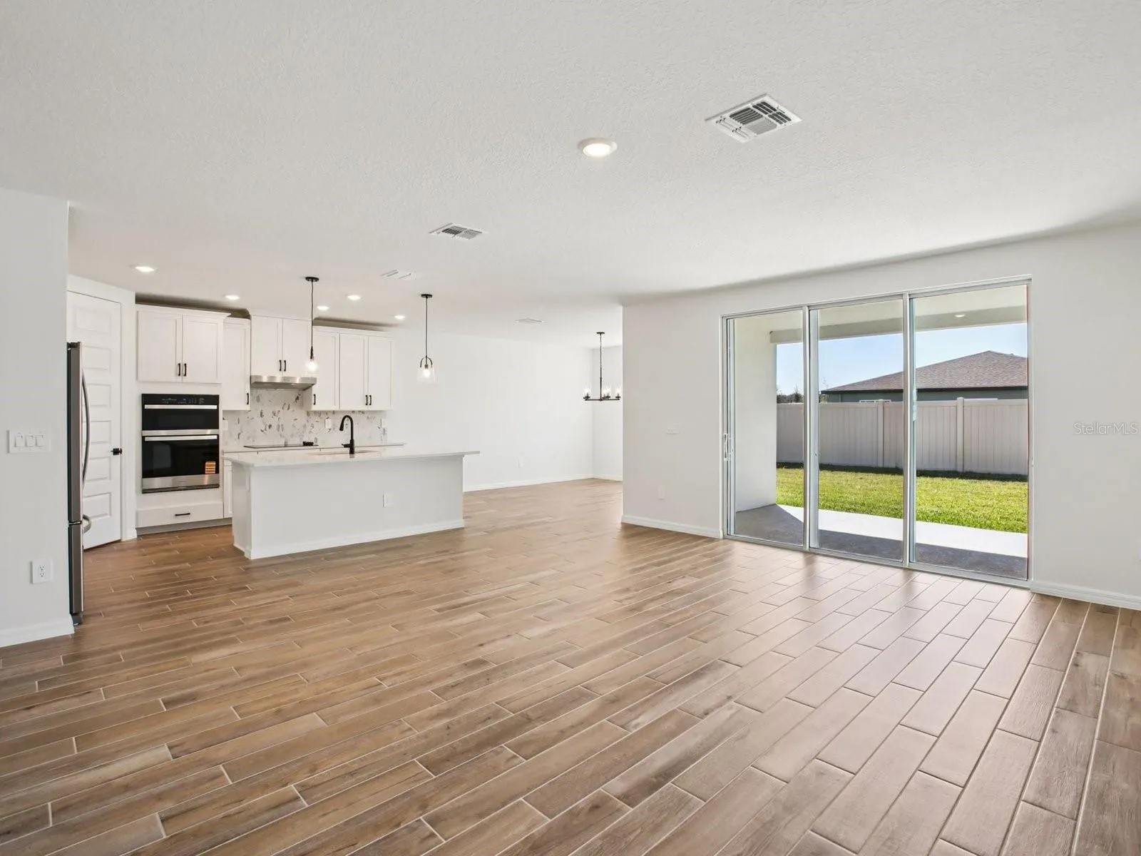 Photo is not of the actual home, but is an inspirational photo of builder’s model home and may depict options, furnishings, and/or decorator features that are not included.