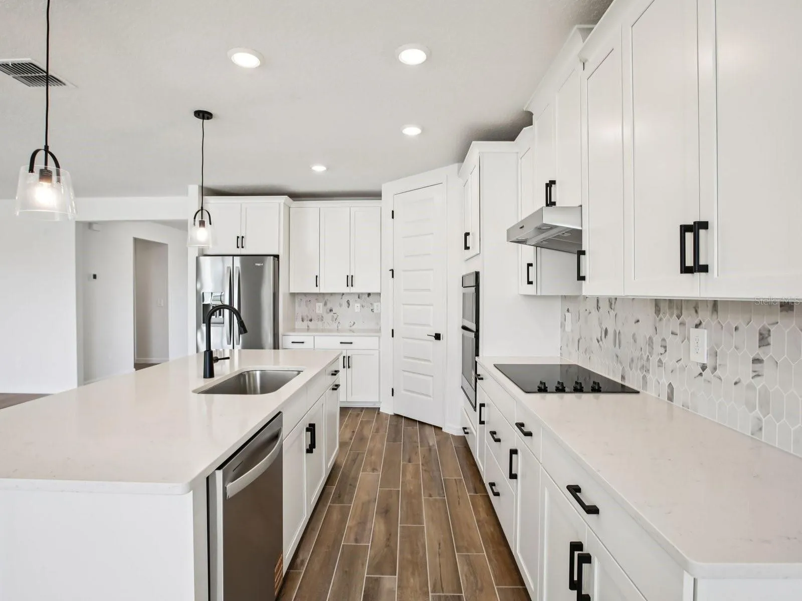 Photo is not of the actual home, but is an inspirational photo of builder’s model home and may depict options, furnishings, and/or decorator features that are not included.