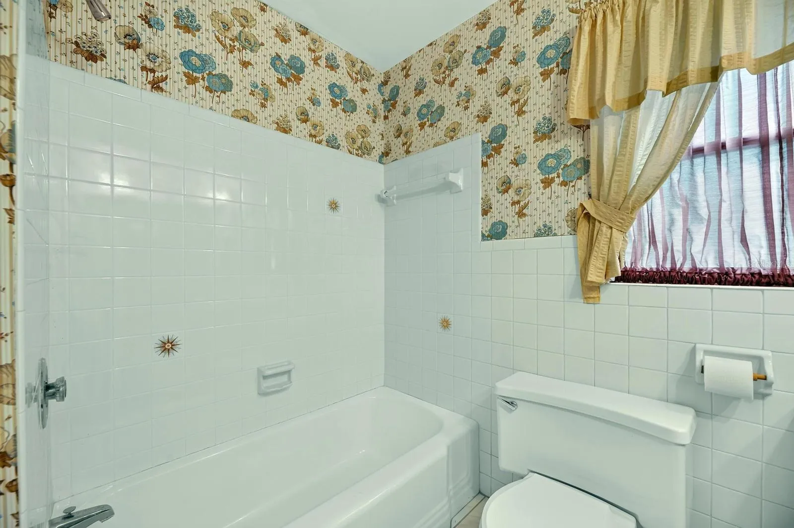2nd Bathroom