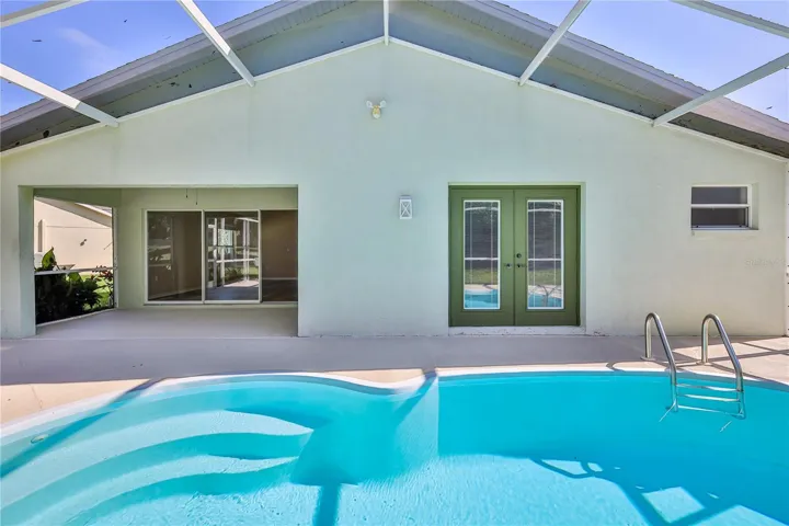 Private swimming pool