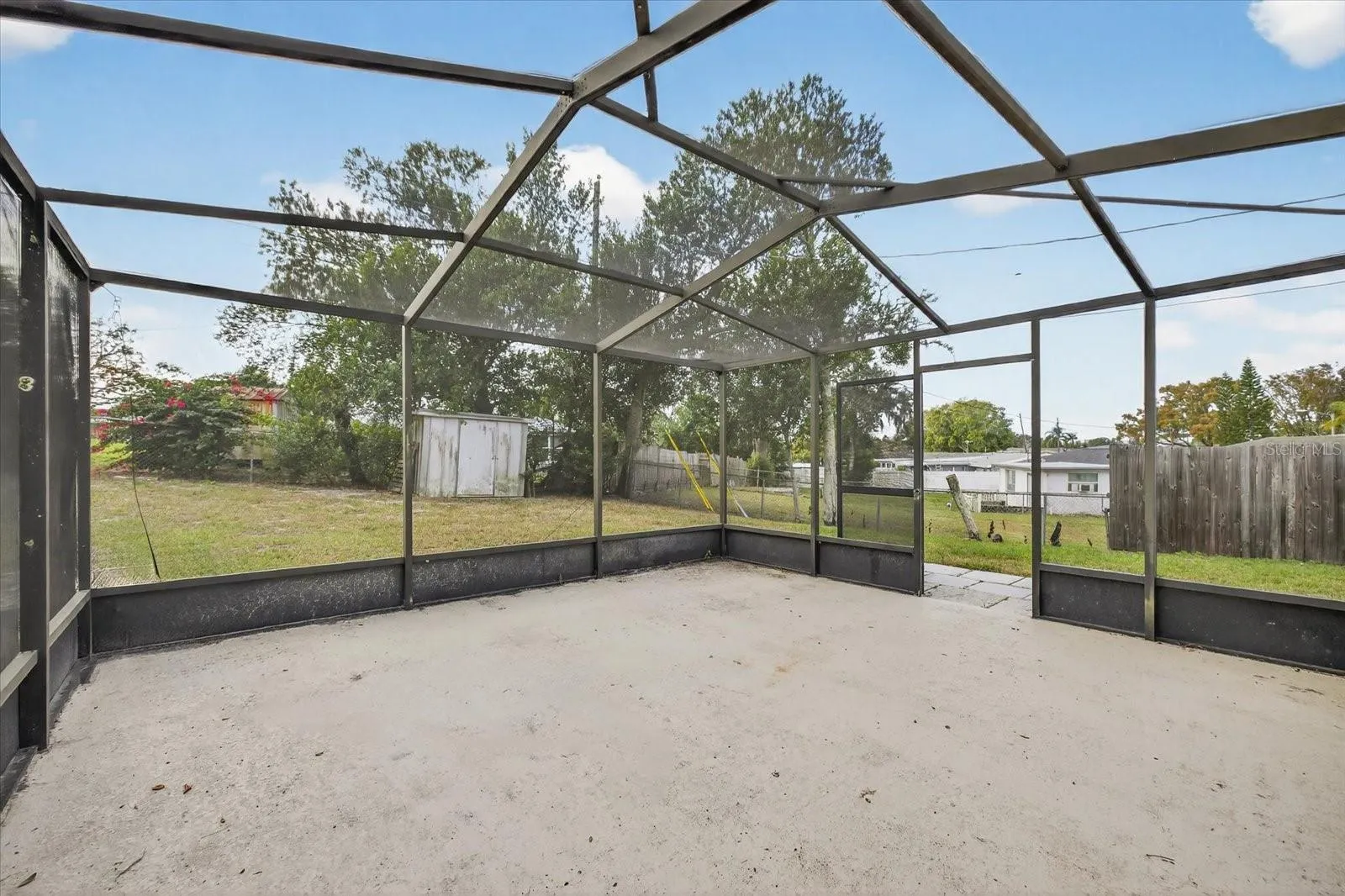 Screened Patio