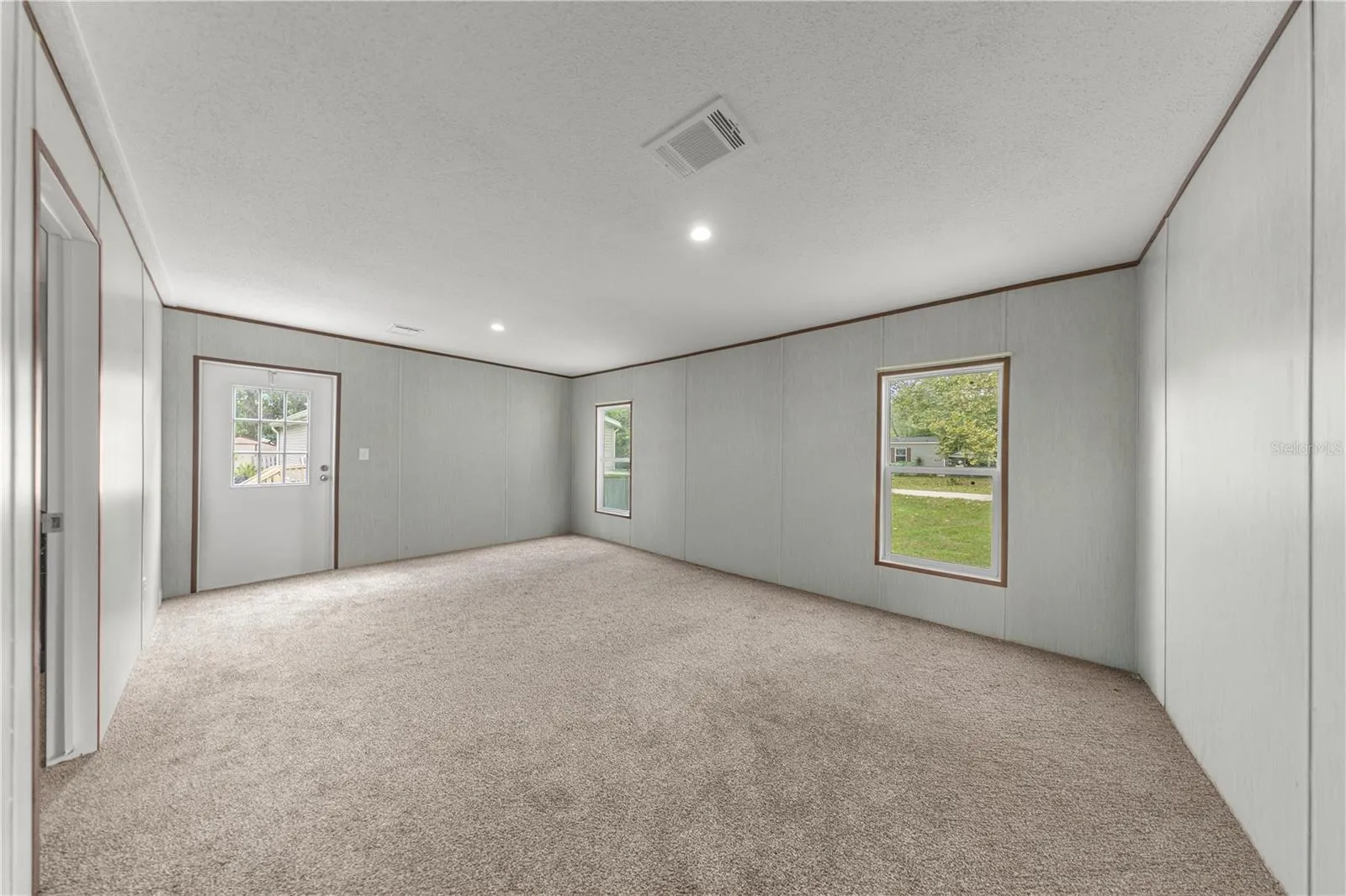 Den/Family Room