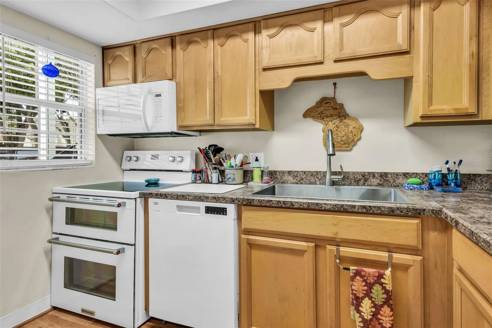 Kitchen 2