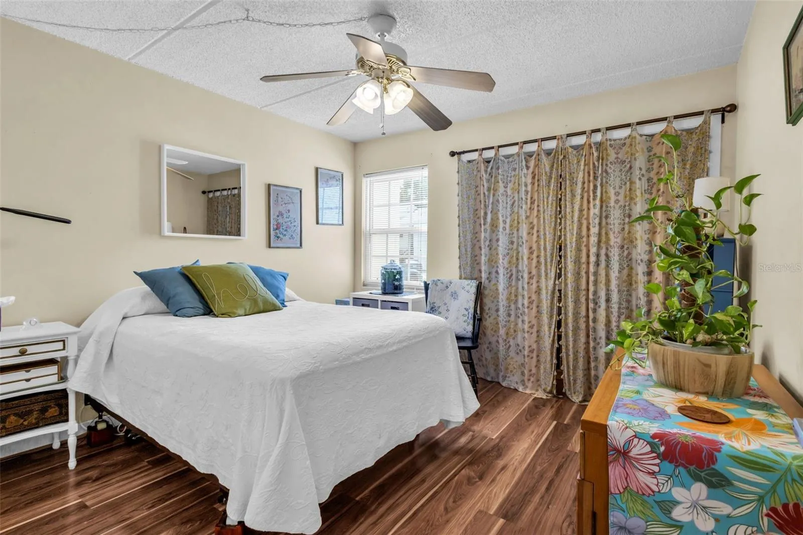 Guest Bedroom 1