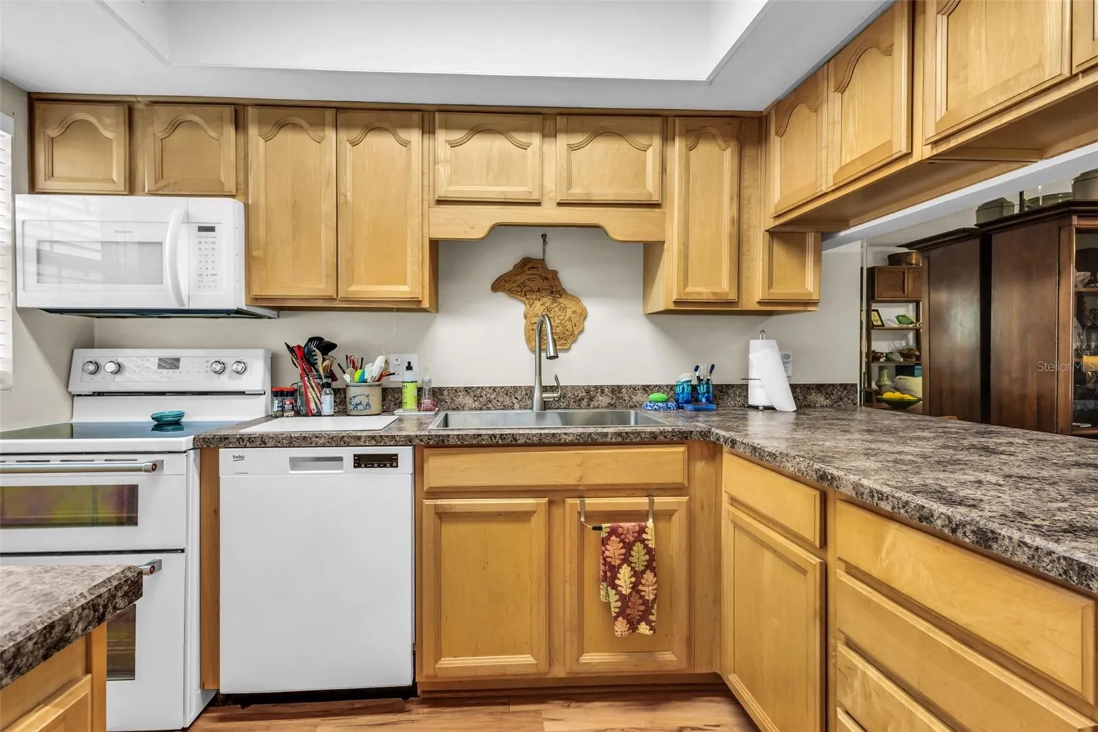 Kitchen 3