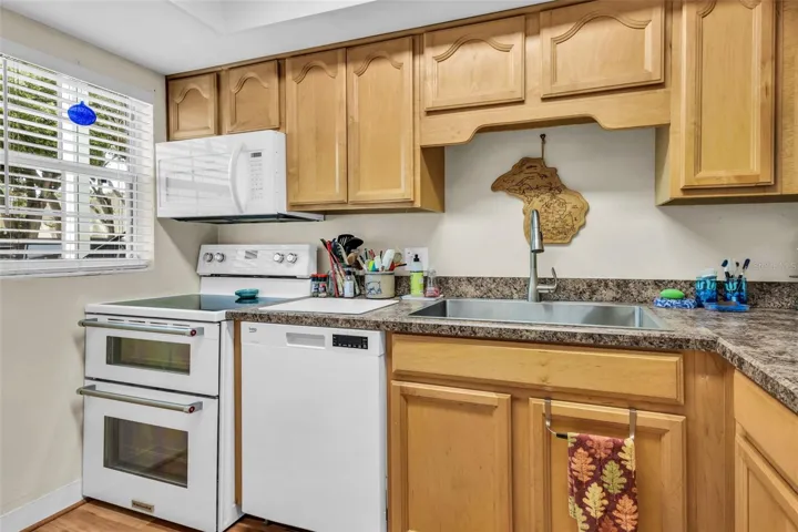 Kitchen 2