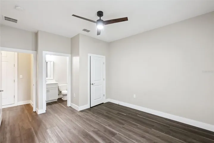Ensuite Bedroom #2