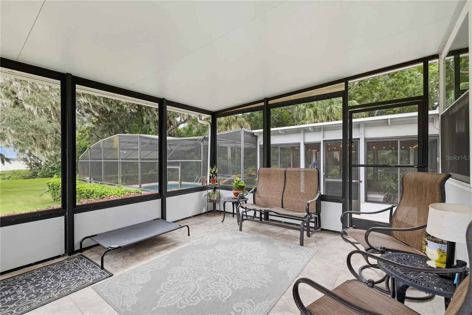 Screened Patio