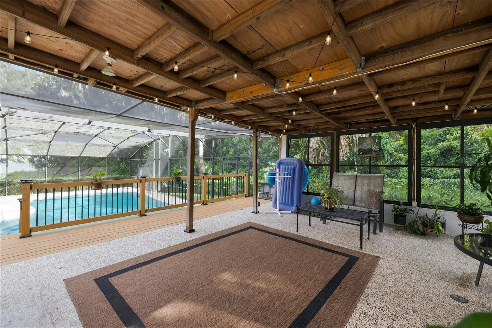 Screened Pool