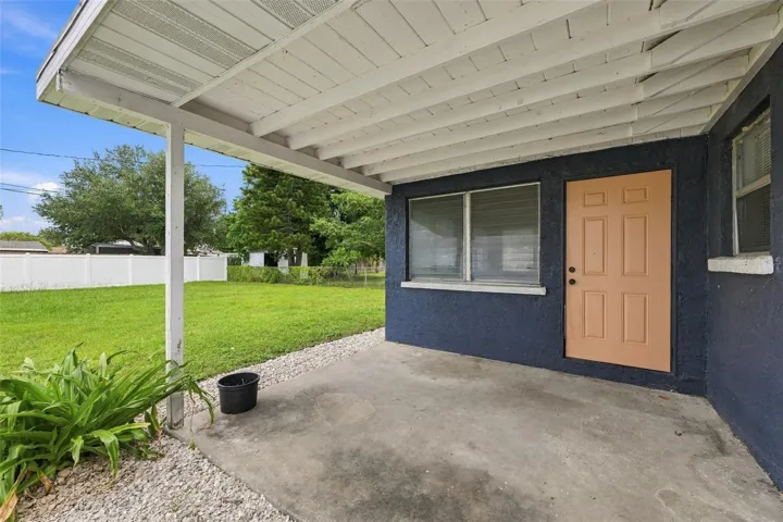 Covered Patio Area
