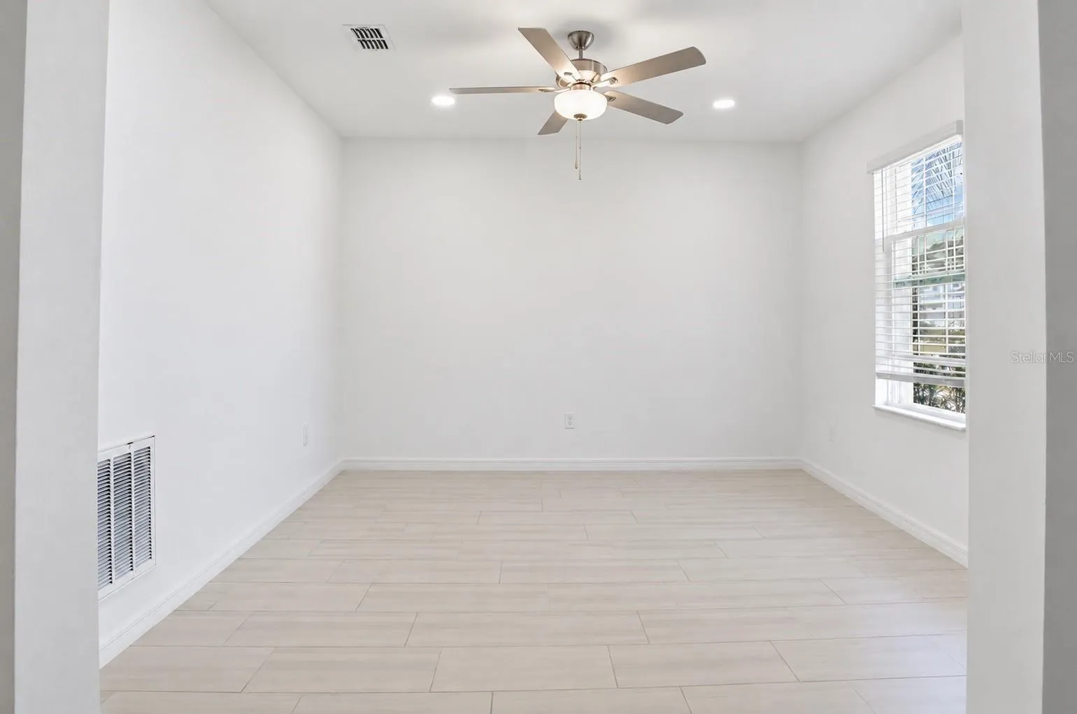 Flex Room