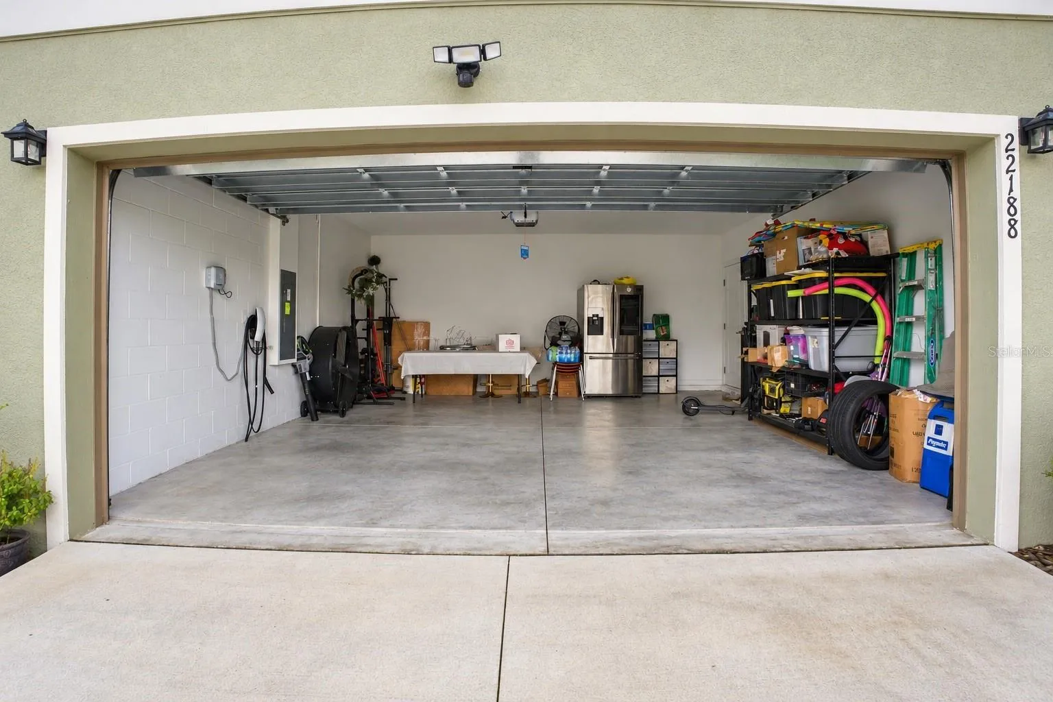 2 Car Garage