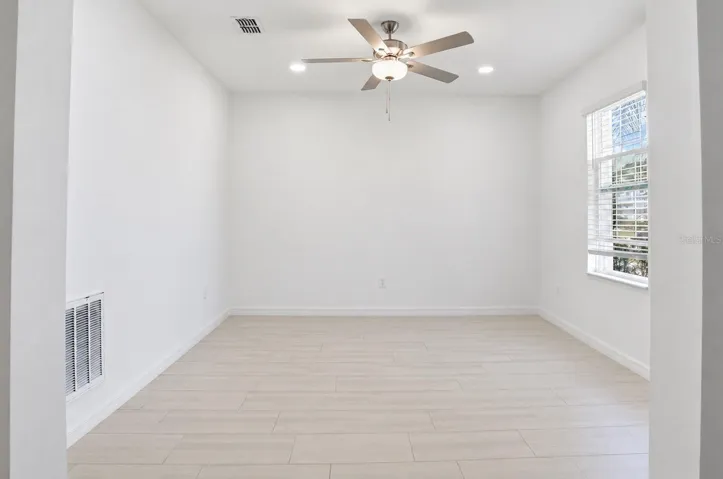 Flex Room