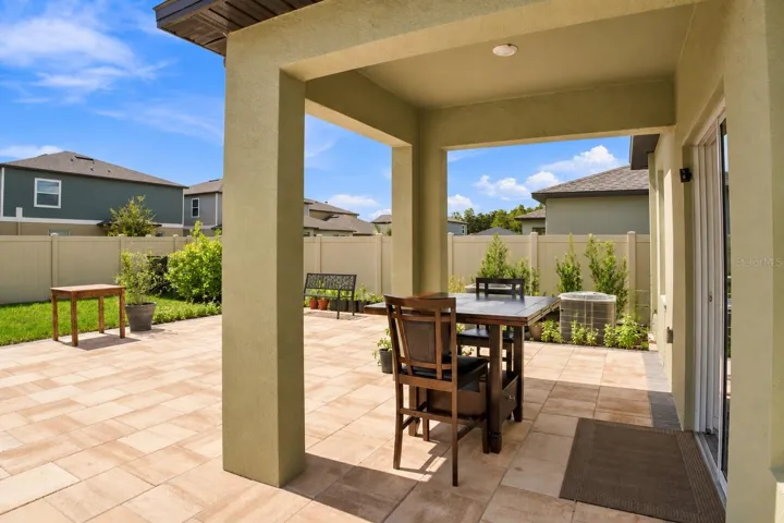 Backyard Entertaining Space