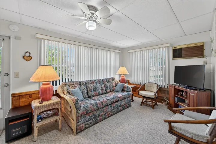 TB8552164 - Bonus room #1