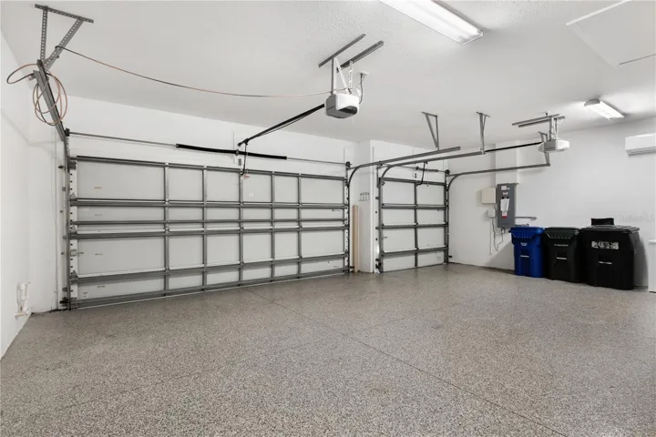 3 Car Garage