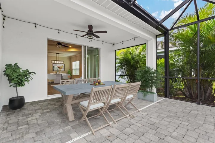 Extended lanai with pavers
