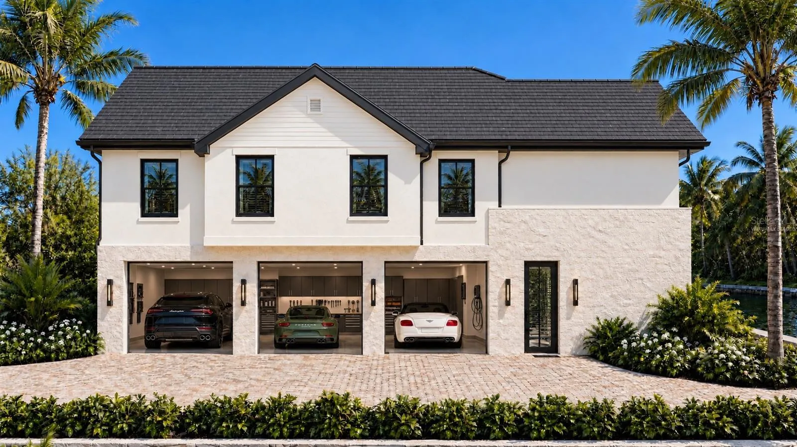 10-car garage space. Virtually staged.