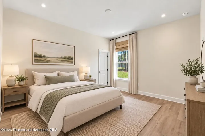 Virtually stagedmini suite