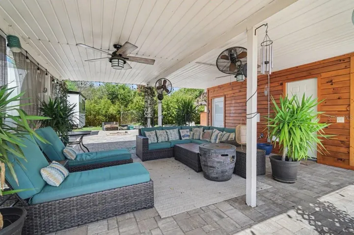 carport/porch