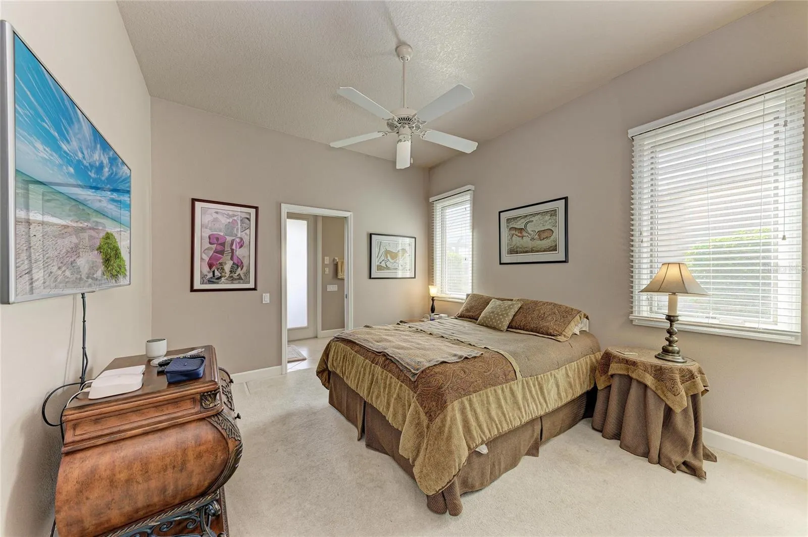 Guest suite with cabana style bathroom
