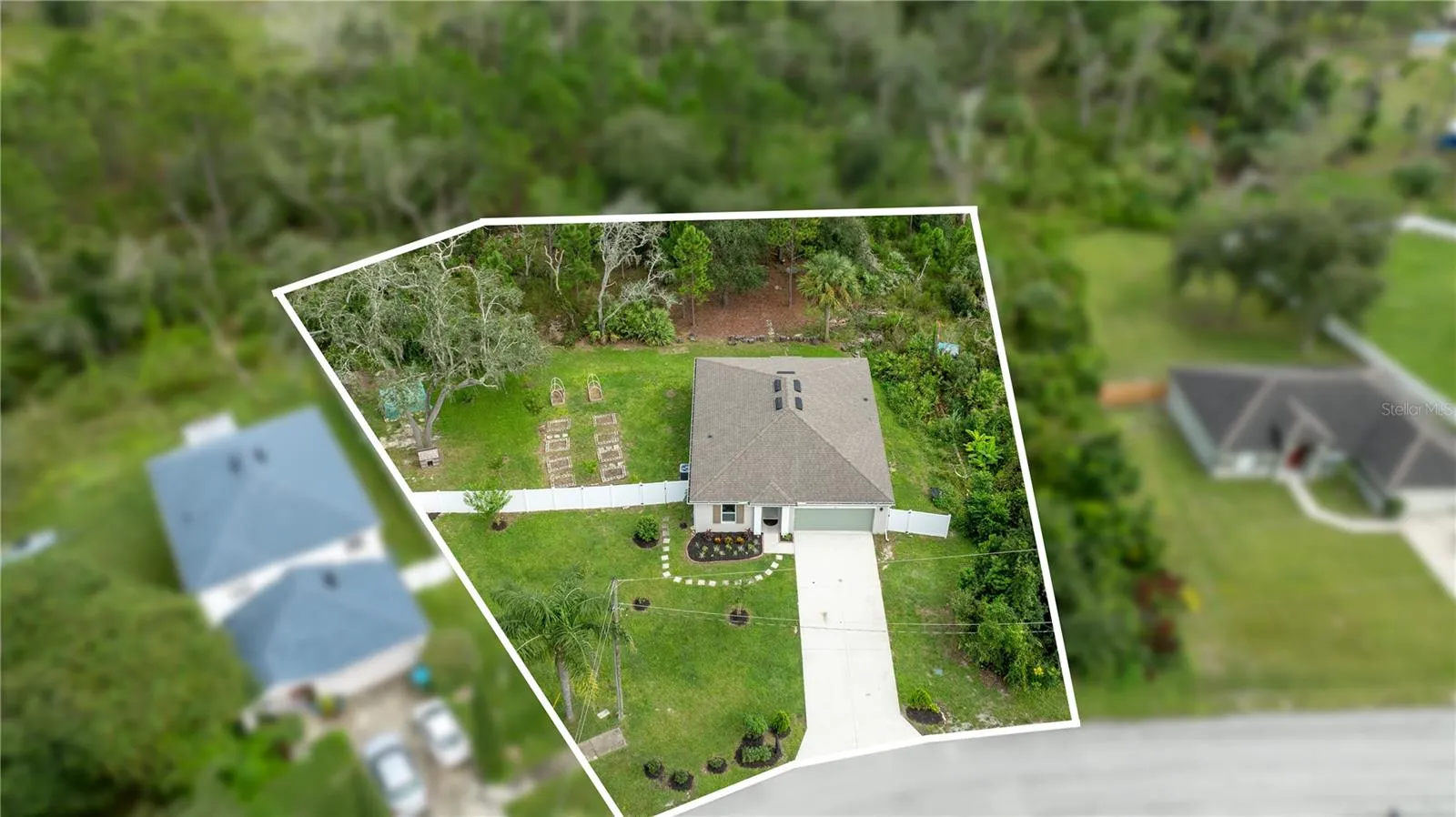 Almost HALF AN ACRE UNRESTRICTED!!