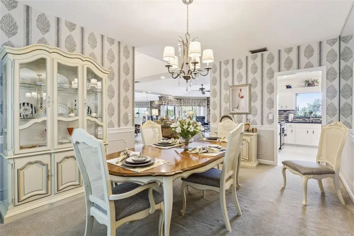 The formal Dining Room