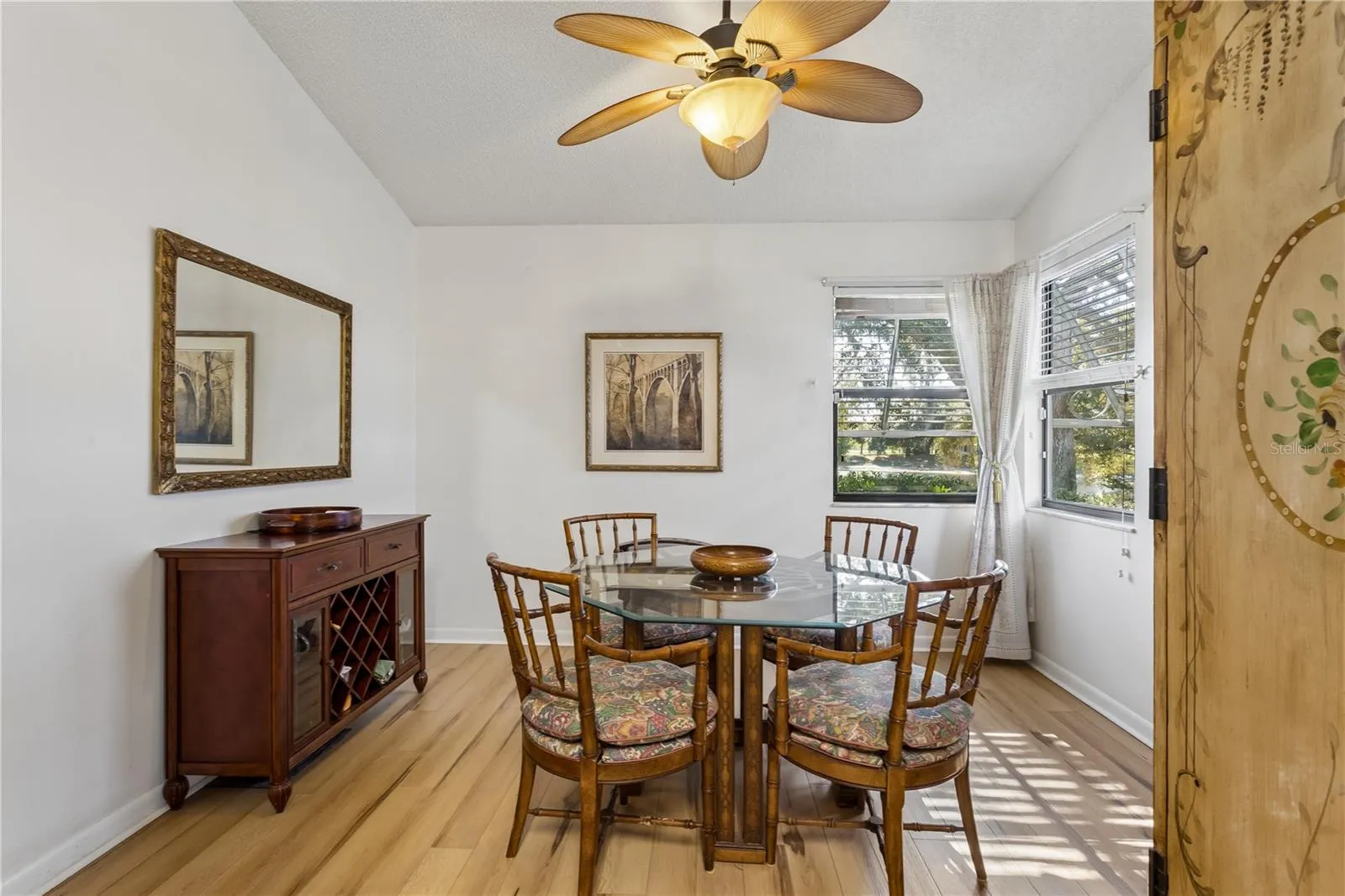 Separate dining area that looks out over the pond